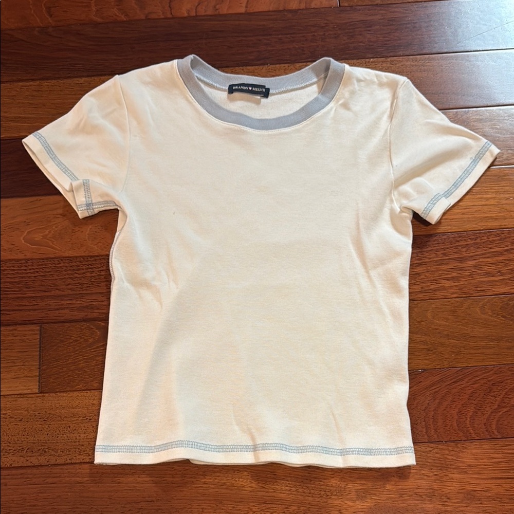 Brandy Melville Baby Tee